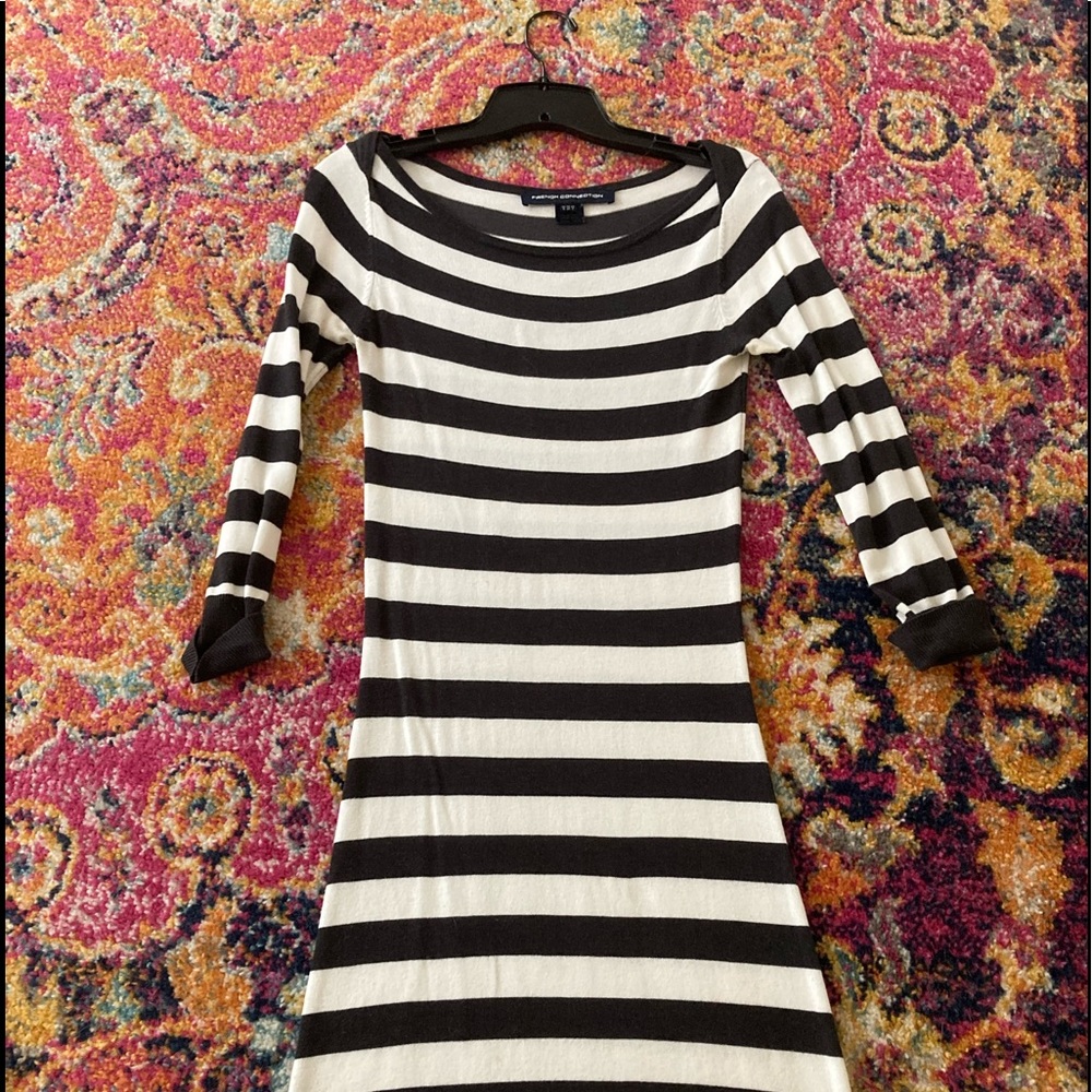 Light sweater dress. Perfect for any occasion!